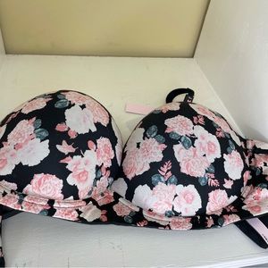 Victoria Secret Maternity Bra 38DD NWT